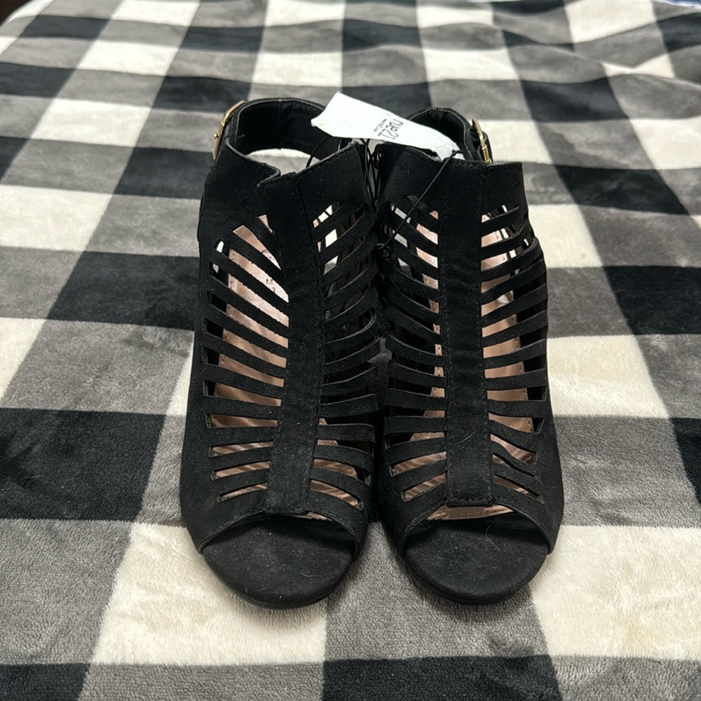 Black heels